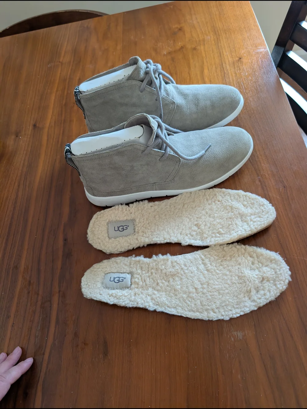 UGG Men’s Gray Suede Chukka Boots Size 9 Treadlite